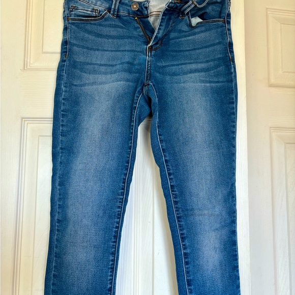 Jeans - Picture 1 of 2